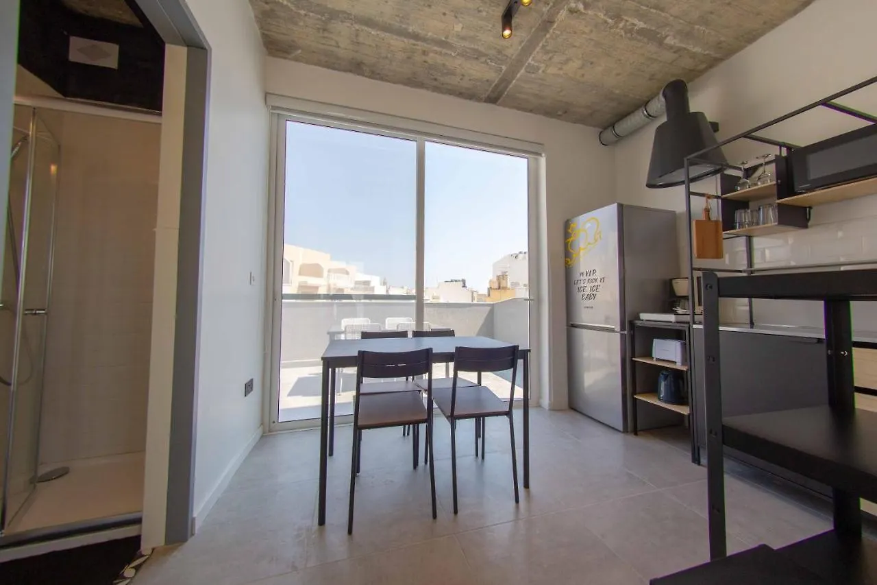 Le Roy Suites Gzira 1-Bedroom Studios - Close To Promenade 0*,  Malta