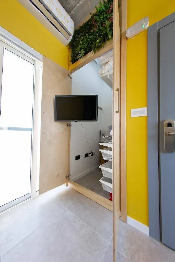 Le Roy Suites Gzira 1-Bedroom Studios - Close To Promenade Apartment