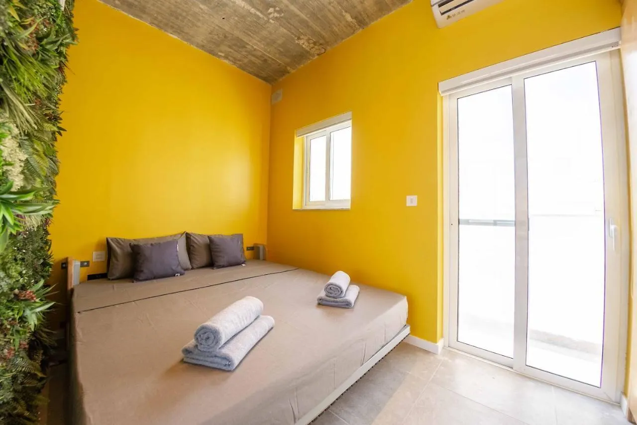 Le Roy Suites Gzira 1-Bedroom Studios - Close To Promenade Apartment